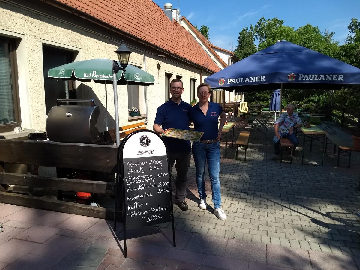 Hotel-Restaurant Elsterblick Elsteraue Bagian luar foto