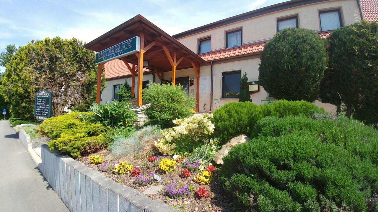 Hotel-Restaurant Elsterblick Elsteraue Bagian luar foto